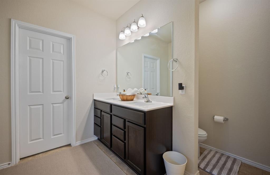 140 Rearden Blvd, Jarrell, TX 76537