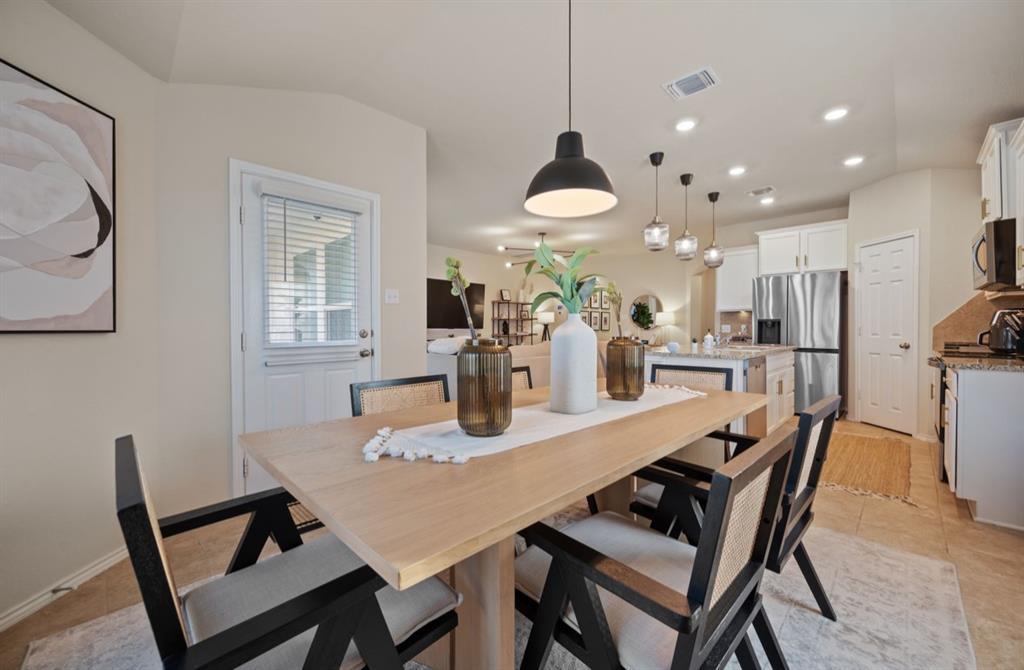 140 Rearden Blvd, Jarrell, TX 76537