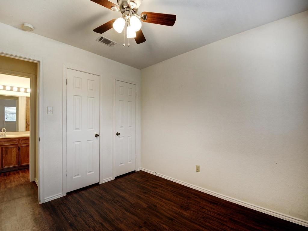 6521 Hart Ln, Austin, TX 78731