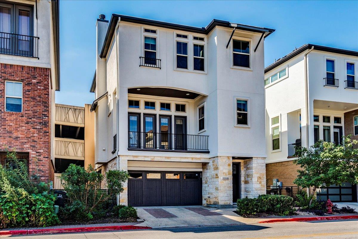 13518 Galleria Cir, Austin, TX 78738