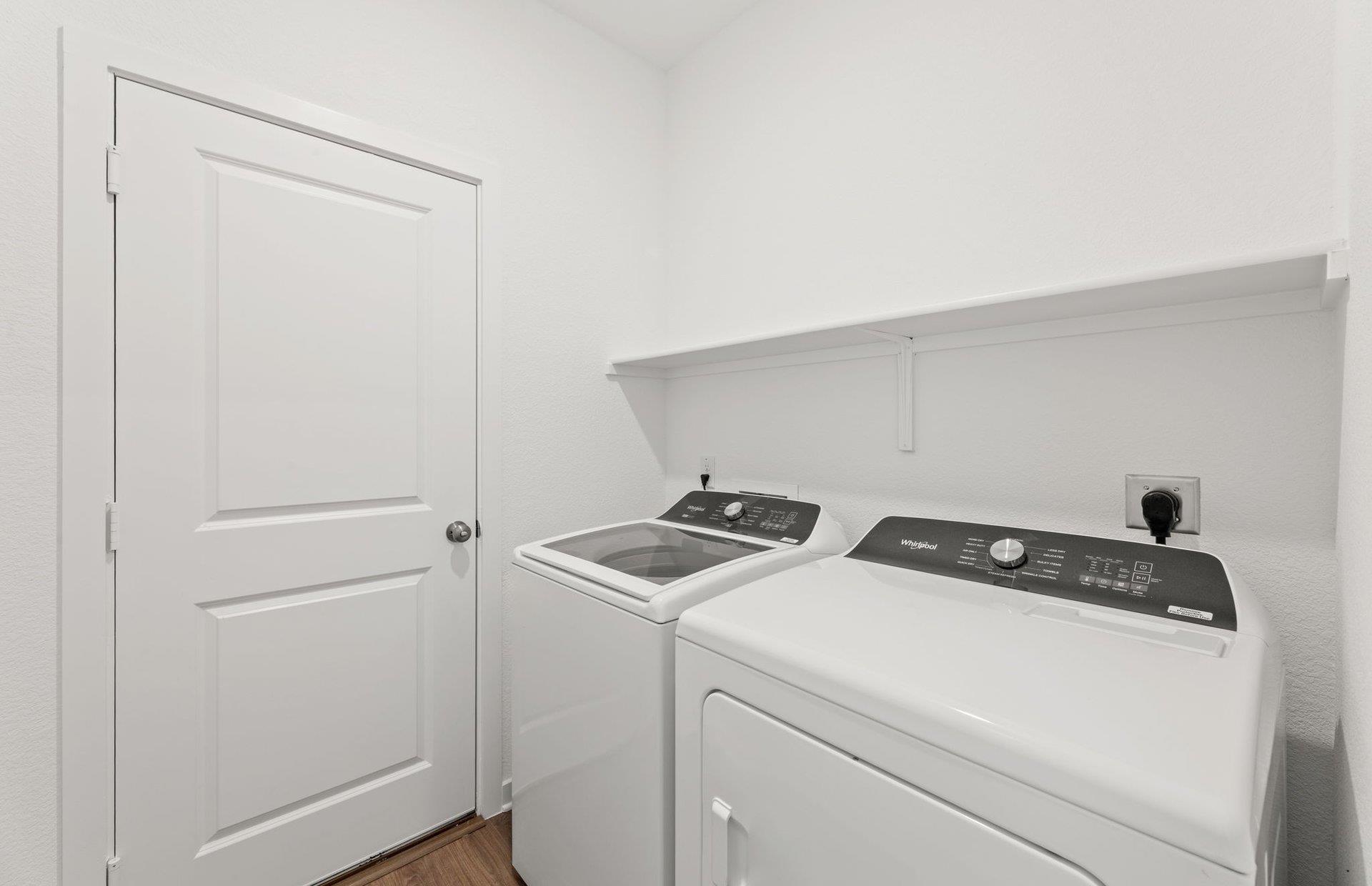 104 Hatari Trl, Jarrell, TX 76537