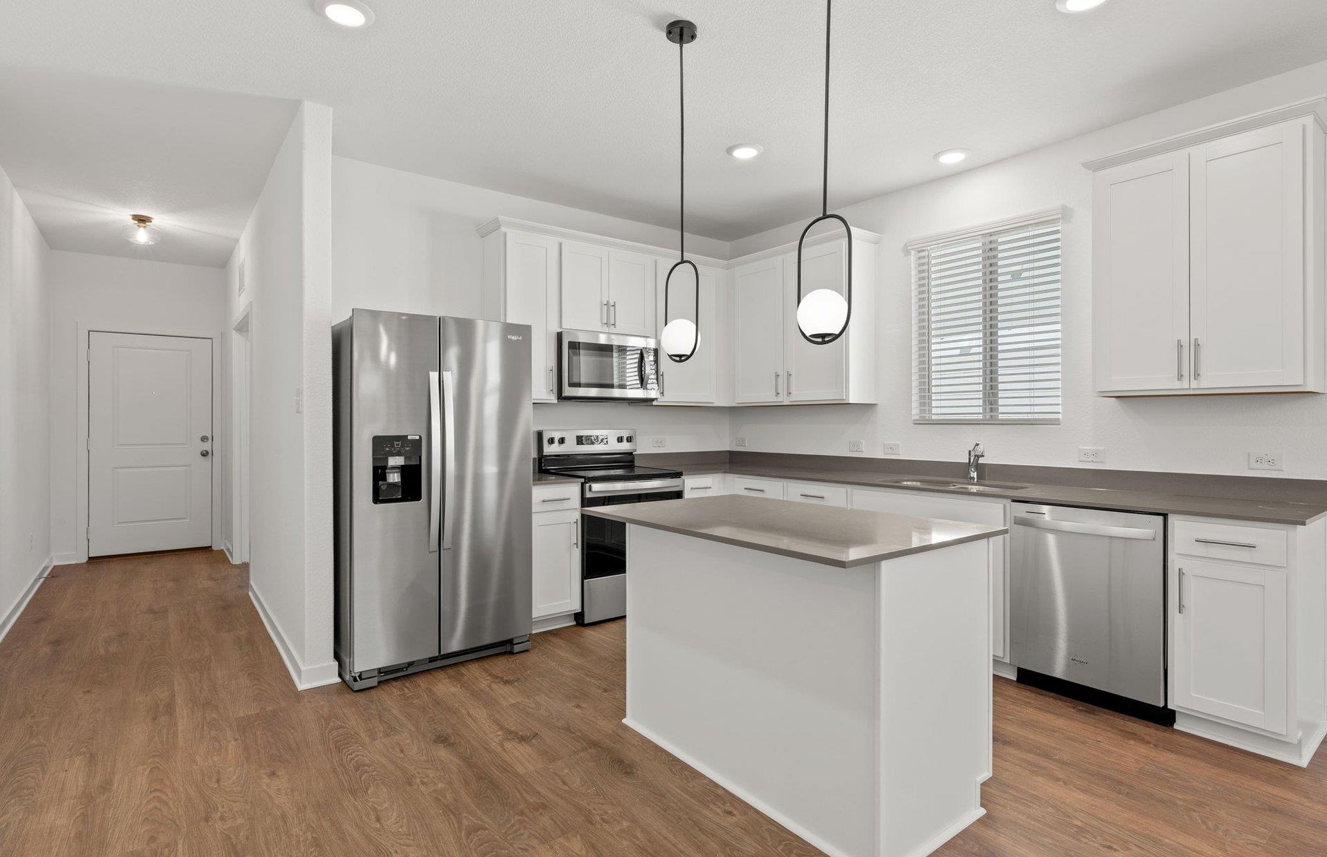 104 Hatari Trl, Jarrell, TX 76537