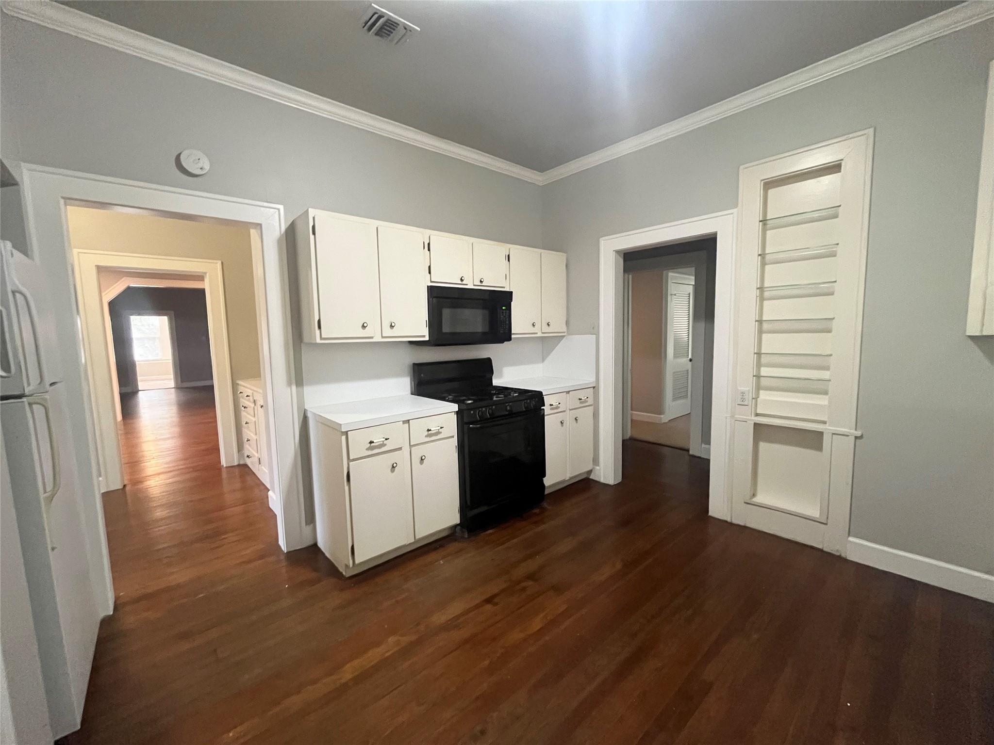 3800 Avenue F, Austin, TX 78751