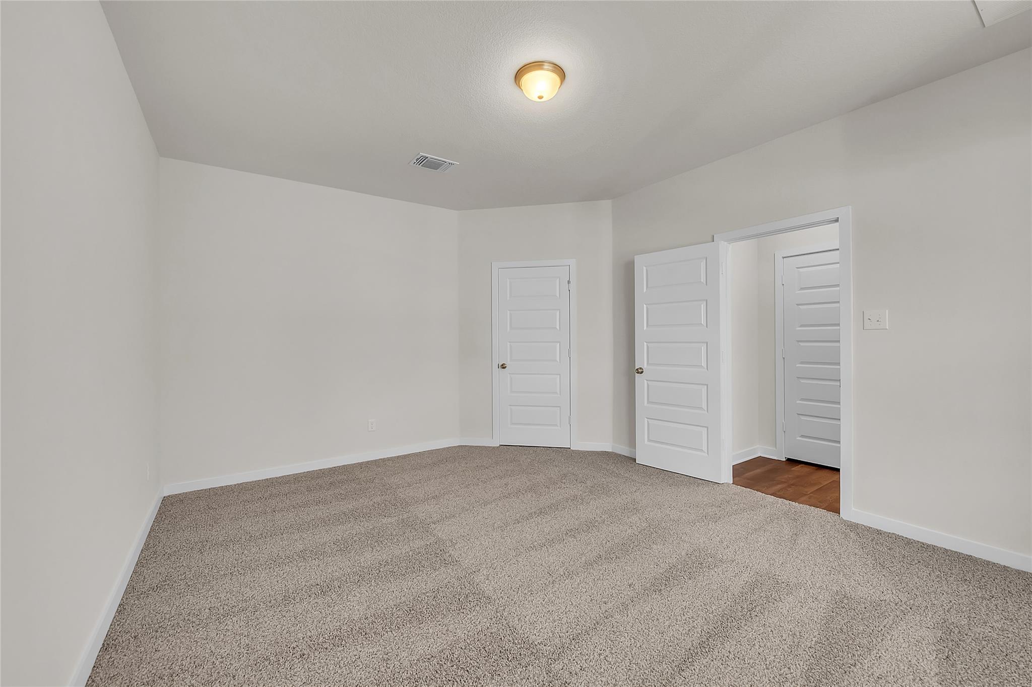 151 Timbo Dr, Jarrell, TX 76537