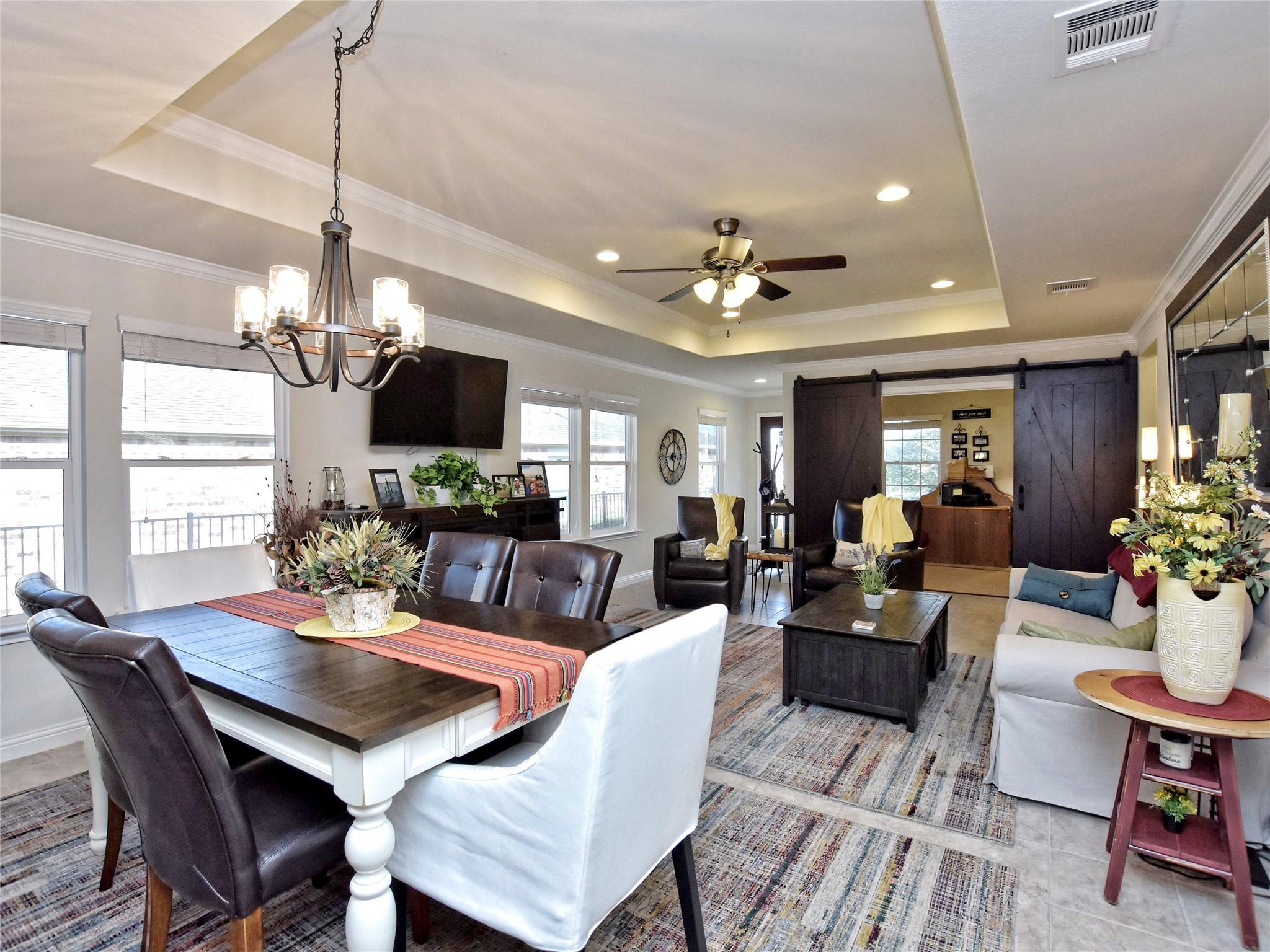 303 Kickapoo Creek Ln, Georgetown, TX 78633