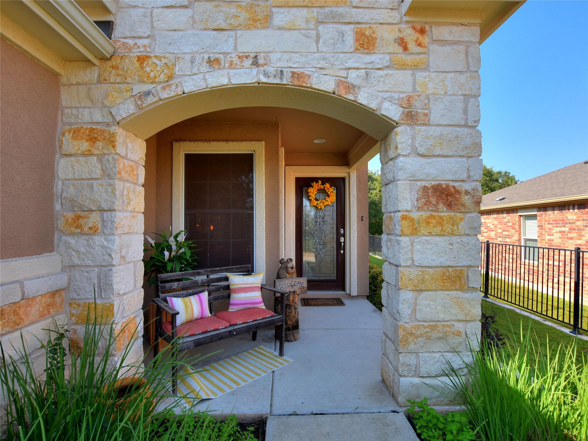 303 Kickapoo Creek Ln, Georgetown, TX 78633