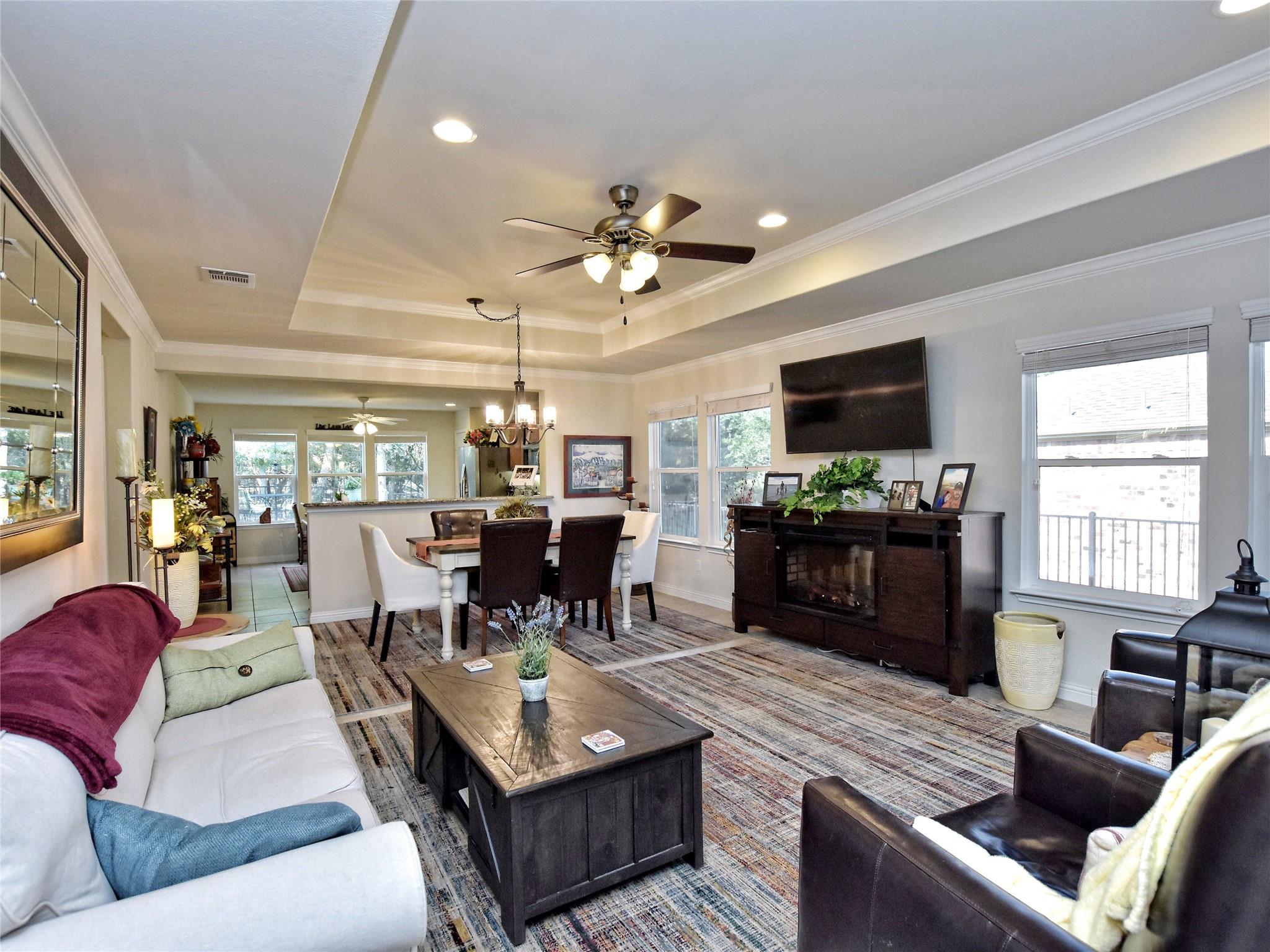 303 Kickapoo Creek Ln, Georgetown, TX 78633