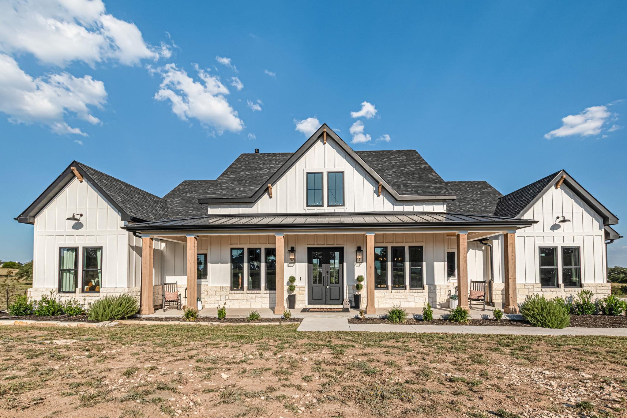 871 Blackbuck Ridge Dr, Lampasas, TX 76550