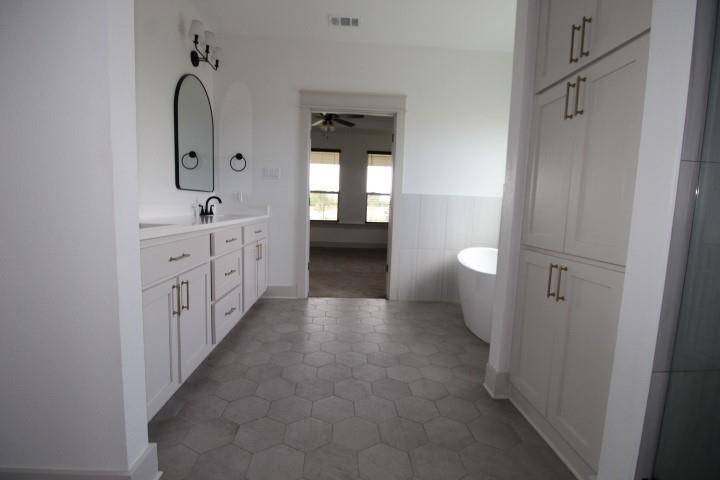 1431 King Ranch Rd, Salado, TX 76571