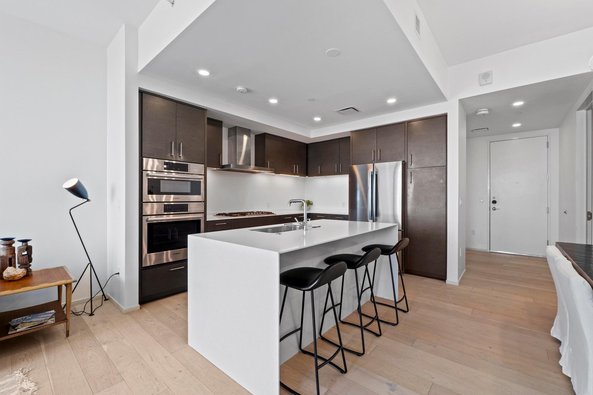 301 West Ave # 2708, Austin, TX 78701