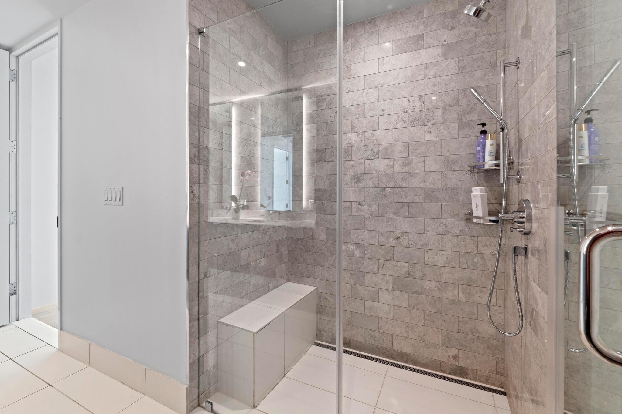 301 West Ave # 2708, Austin, TX 78701