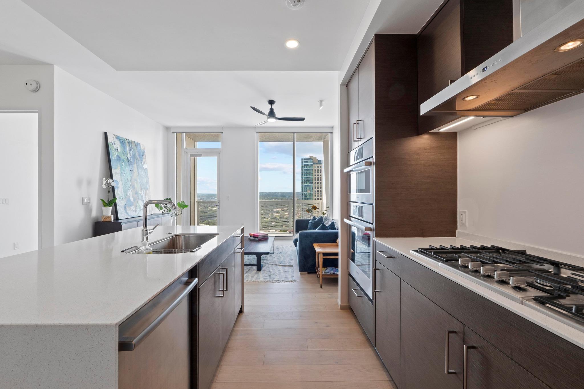 301 West Ave # 2708, Austin, TX 78701