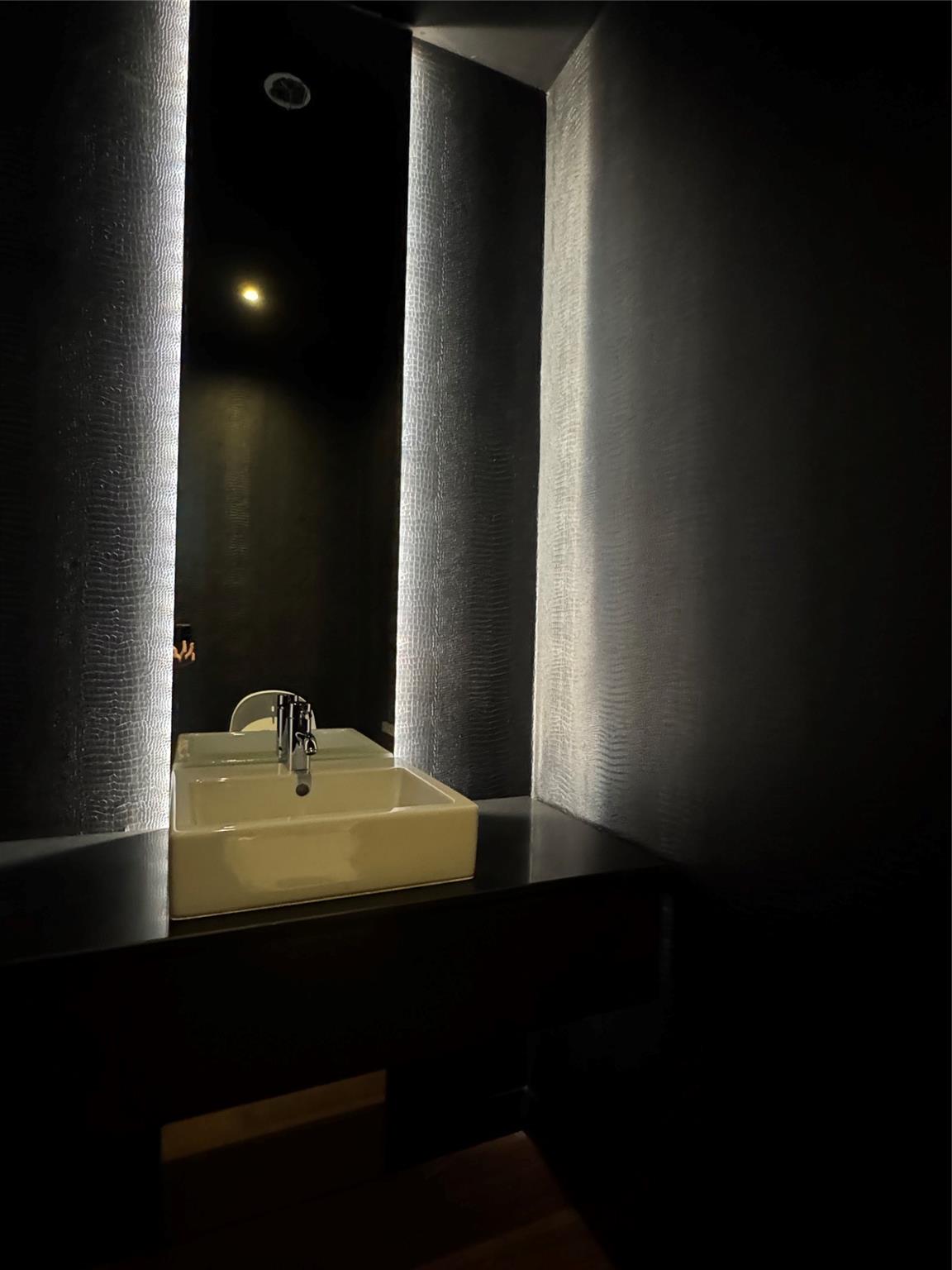 210 Lavaca St # 3101, Austin, TX 78701