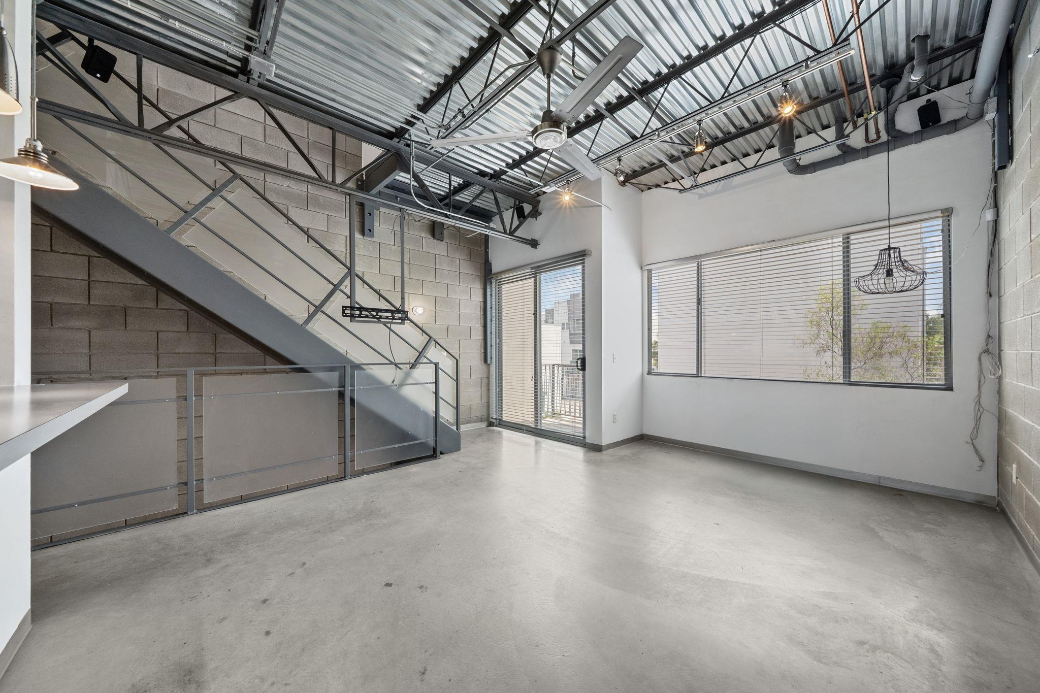 4801 S Congress Ave # D4, Austin, TX 78745