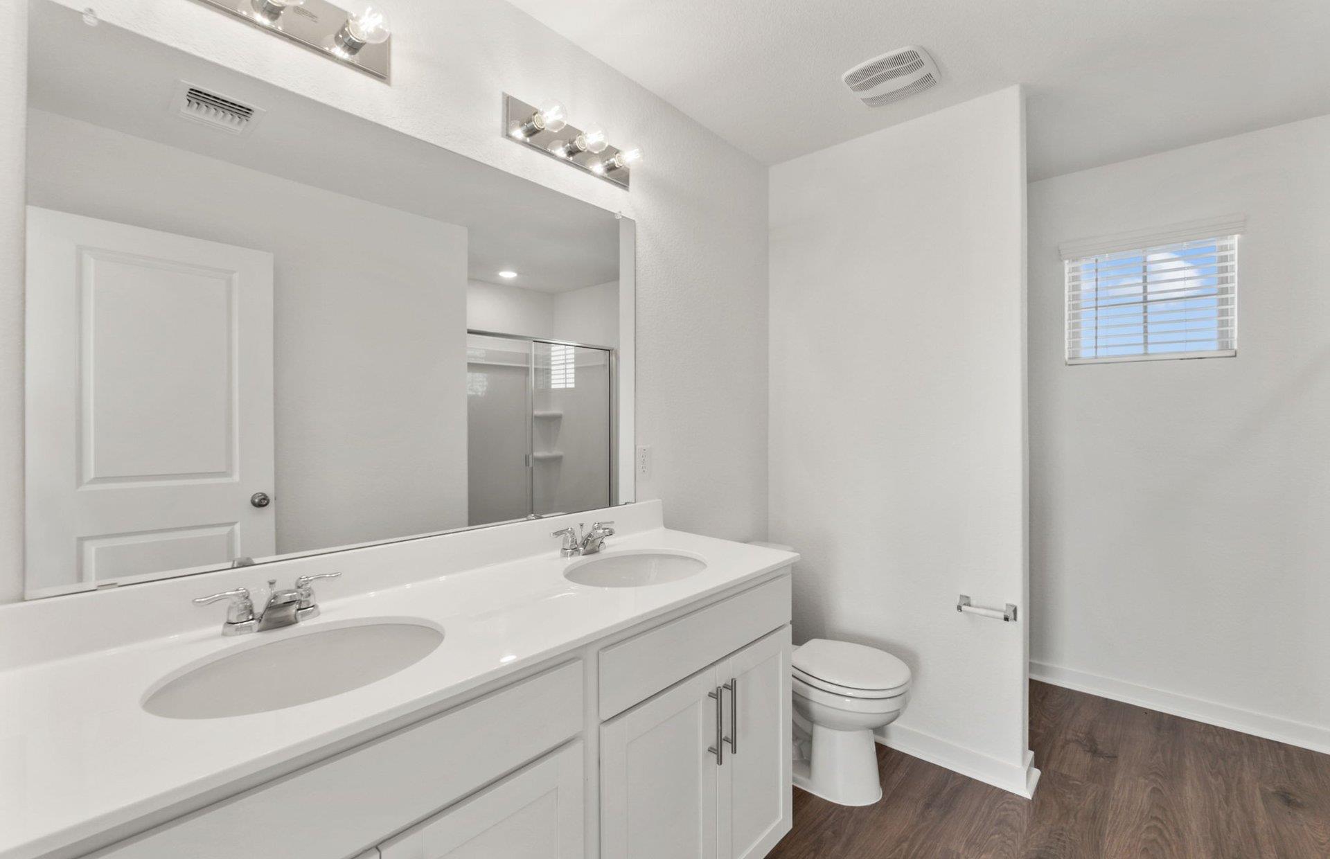 109 Green Berets Bnd, Jarrell, TX 76537