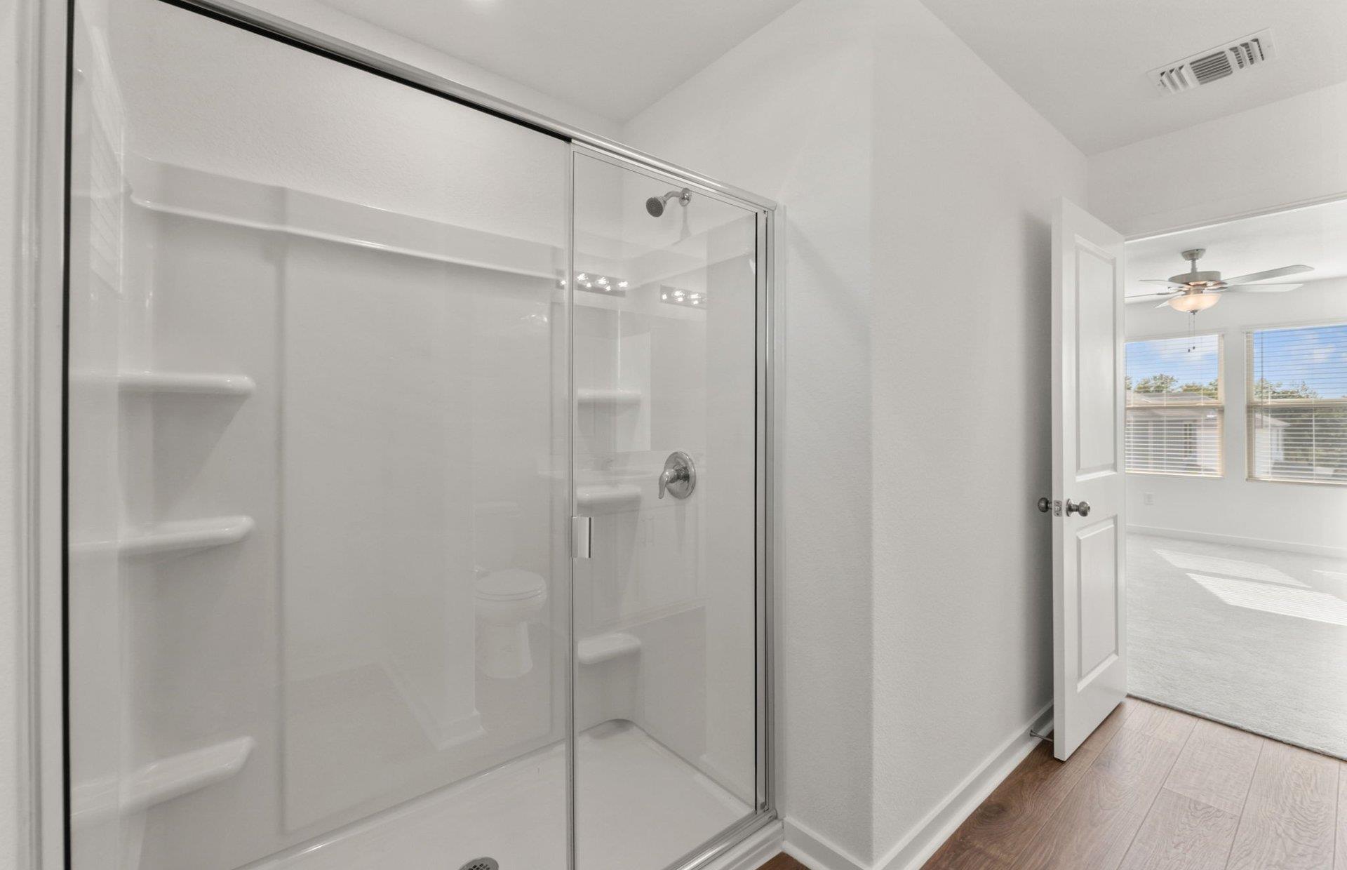 109 Green Berets Bnd, Jarrell, TX 76537