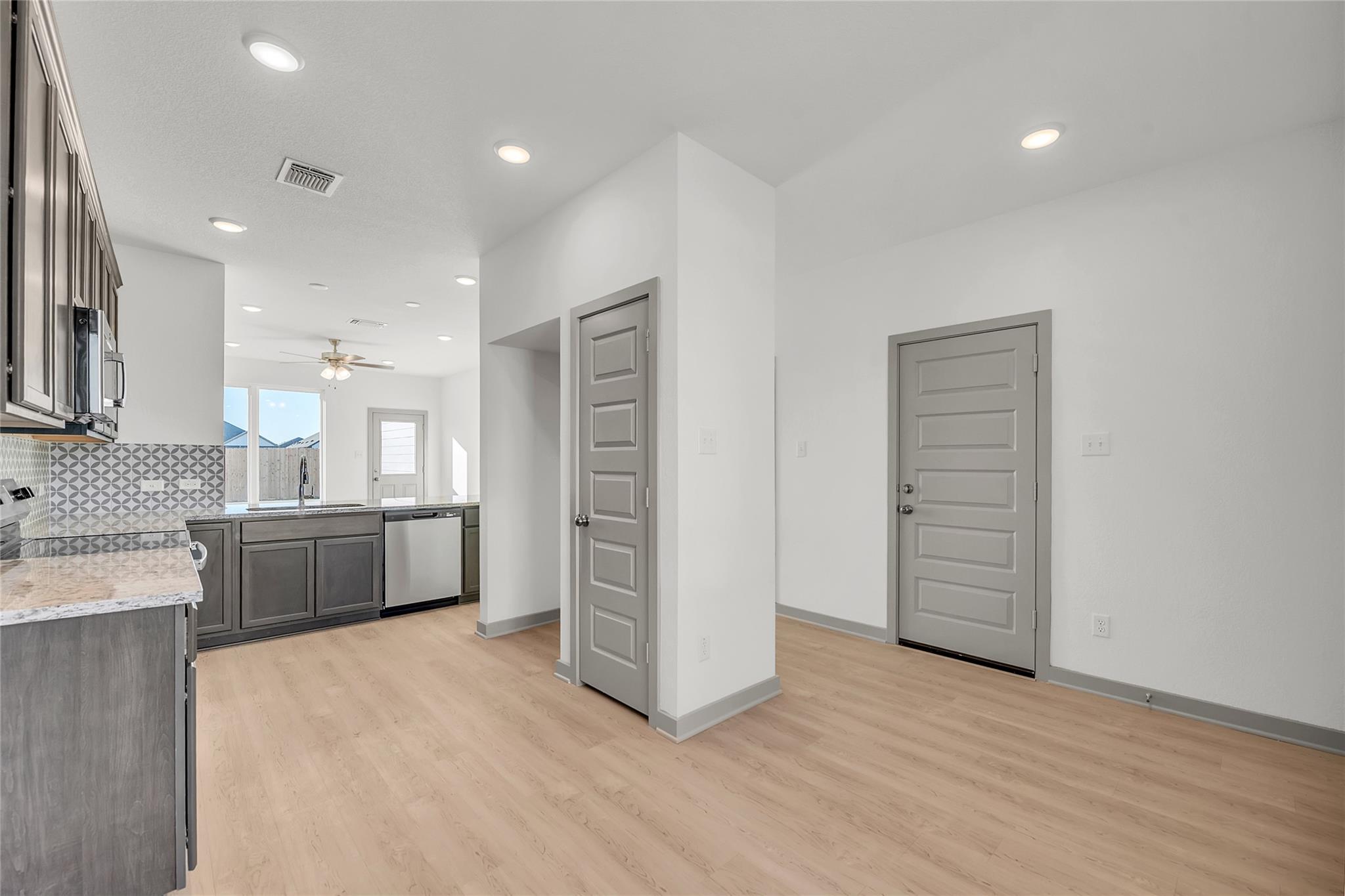 270 Boatright Blvd, Jarrell, TX 76537