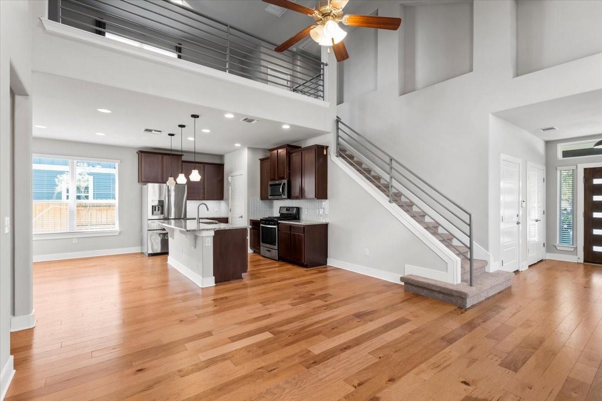 7109 Cherry Beam Path, Austin, TX 78744