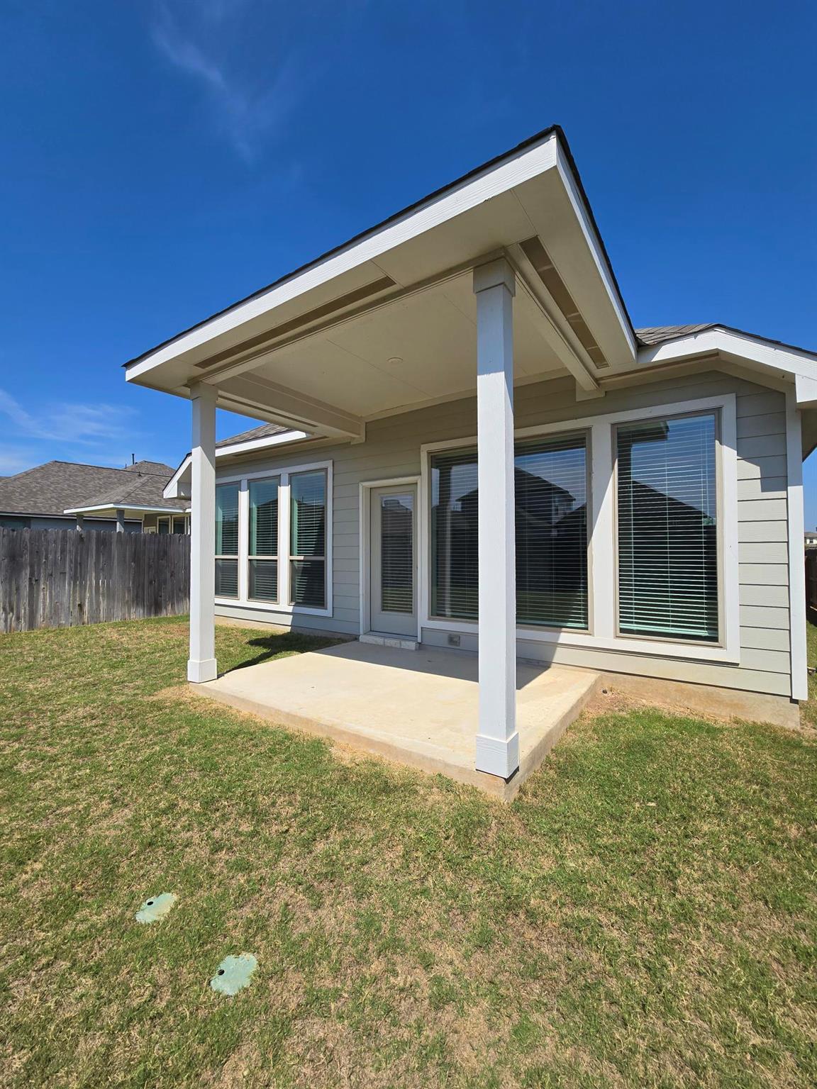 360 Banyon Dr, Liberty Hill, TX 78642