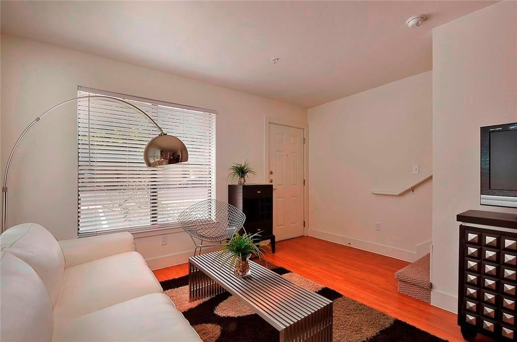 711 W 32nd St # 101, Austin, TX 78705