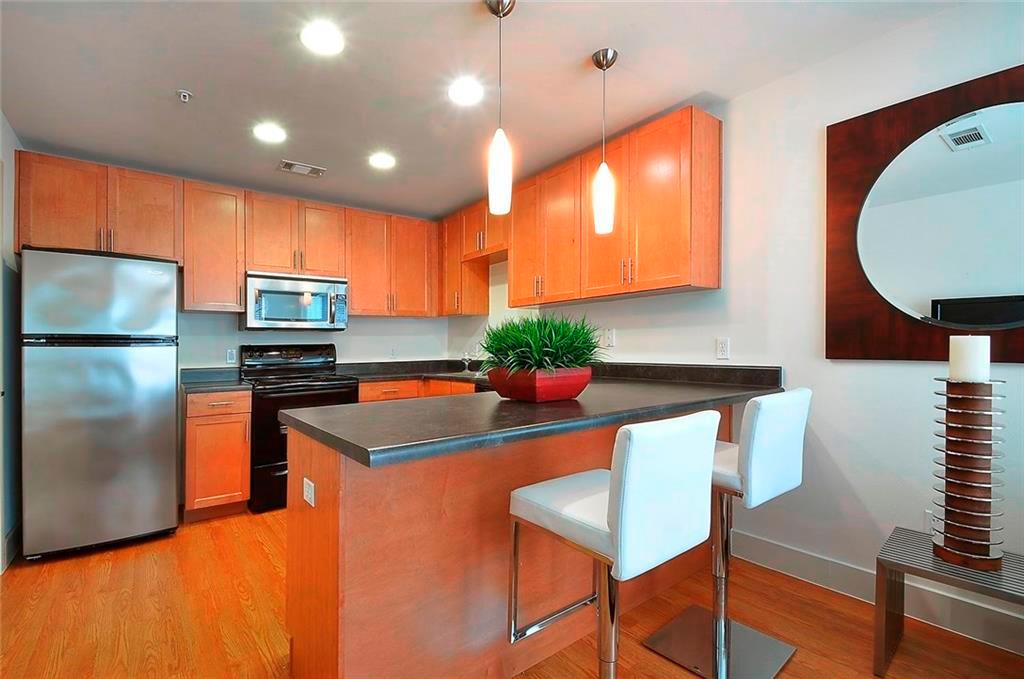 711 W 32nd St # 101, Austin, TX 78705