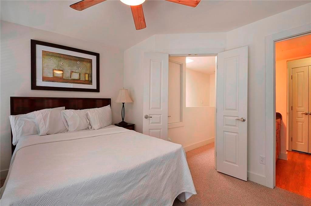 711 W 32nd St # 101, Austin, TX 78705