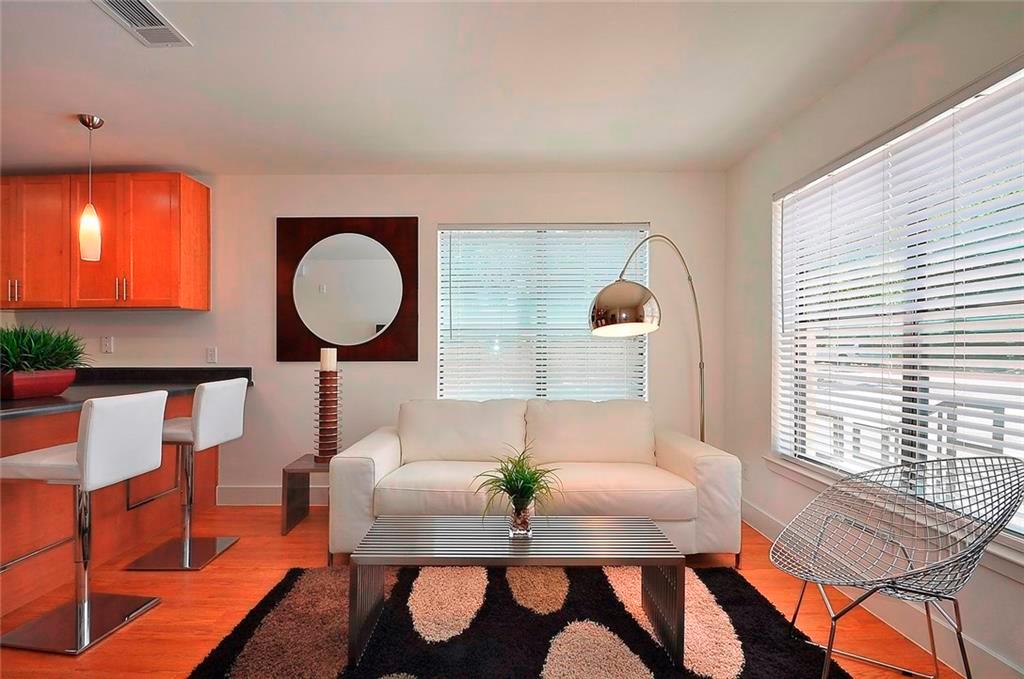 711 W 32nd St # 101, Austin, TX 78705