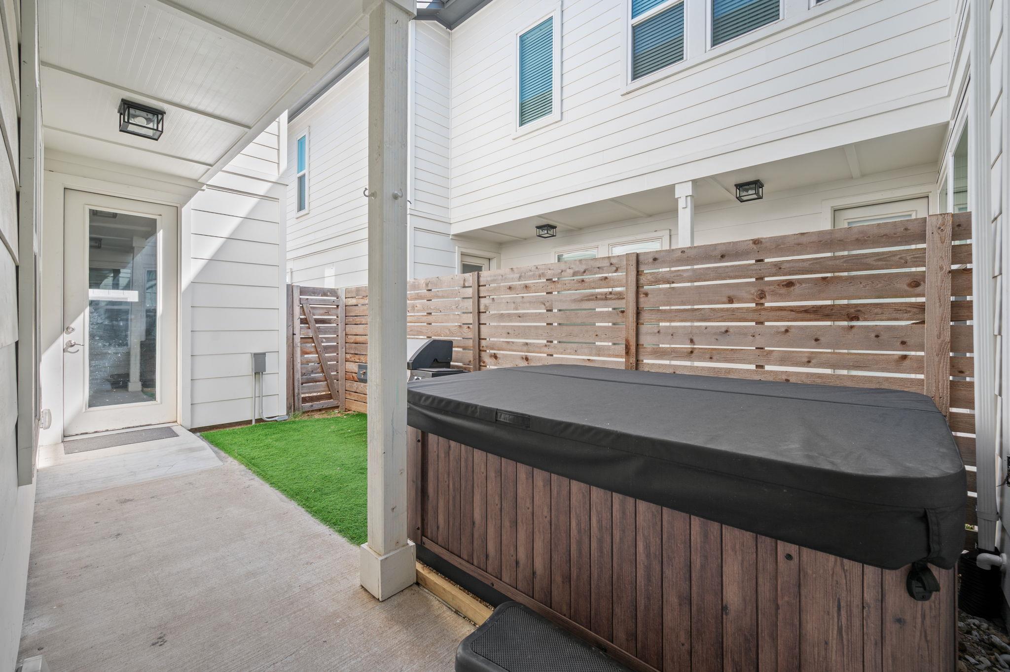 2510 Doc Reeves St, Austin, TX 78723