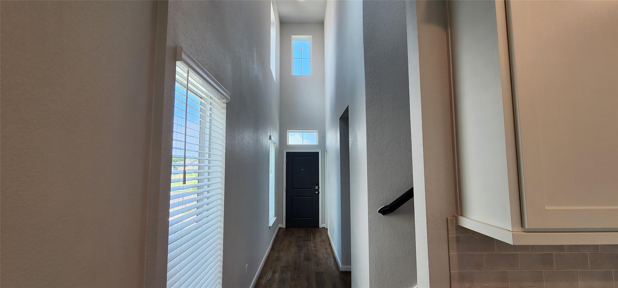 409 Mira Mesa Dr, Liberty Hill, TX 78642