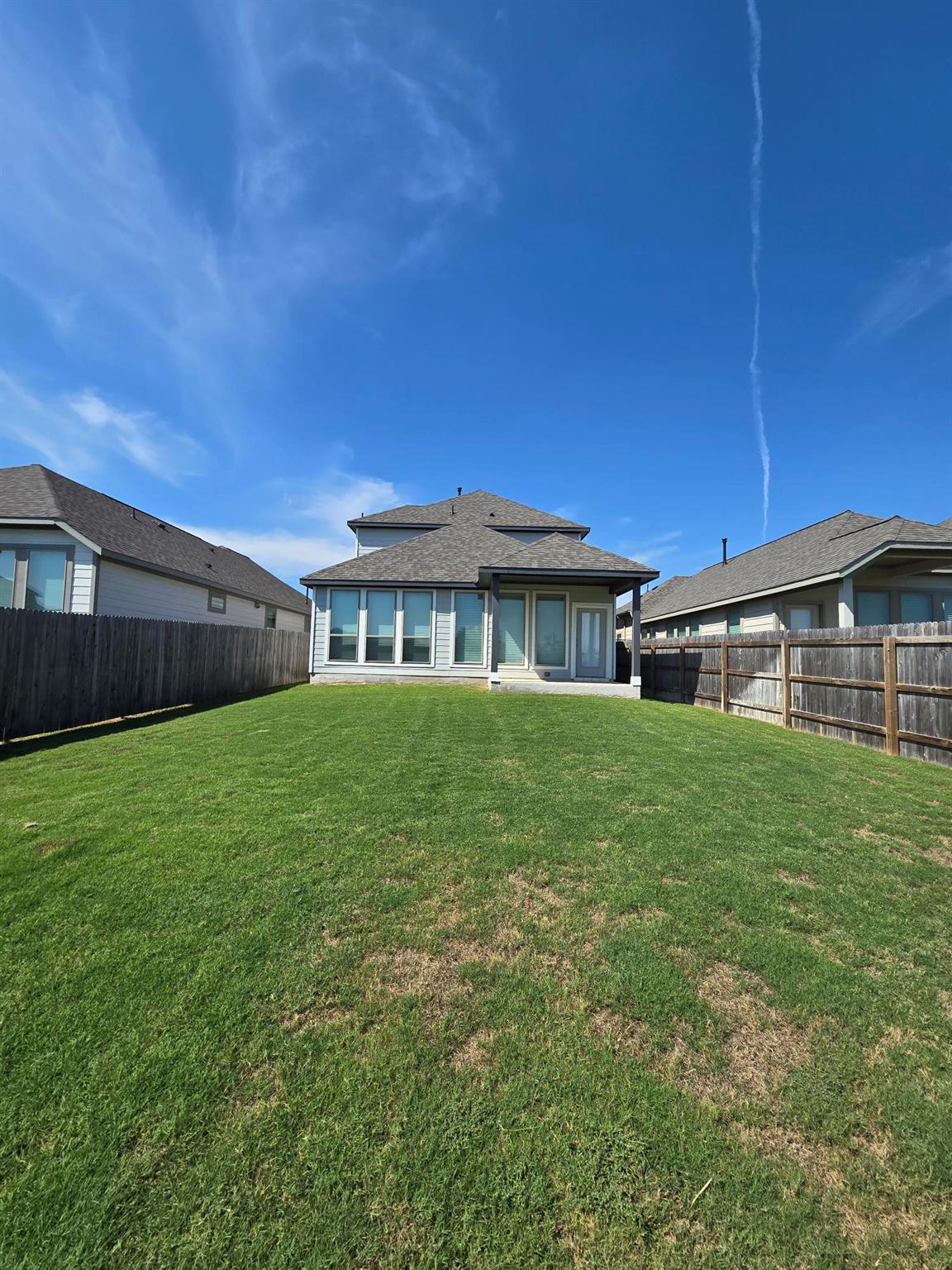 409 Mira Mesa Dr, Liberty Hill, TX 78642