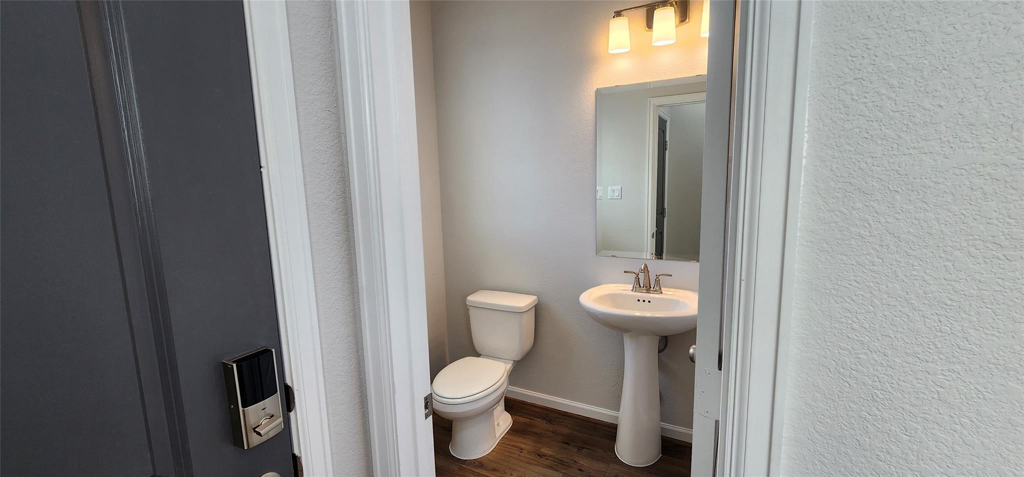 409 Mira Mesa Dr, Liberty Hill, TX 78642