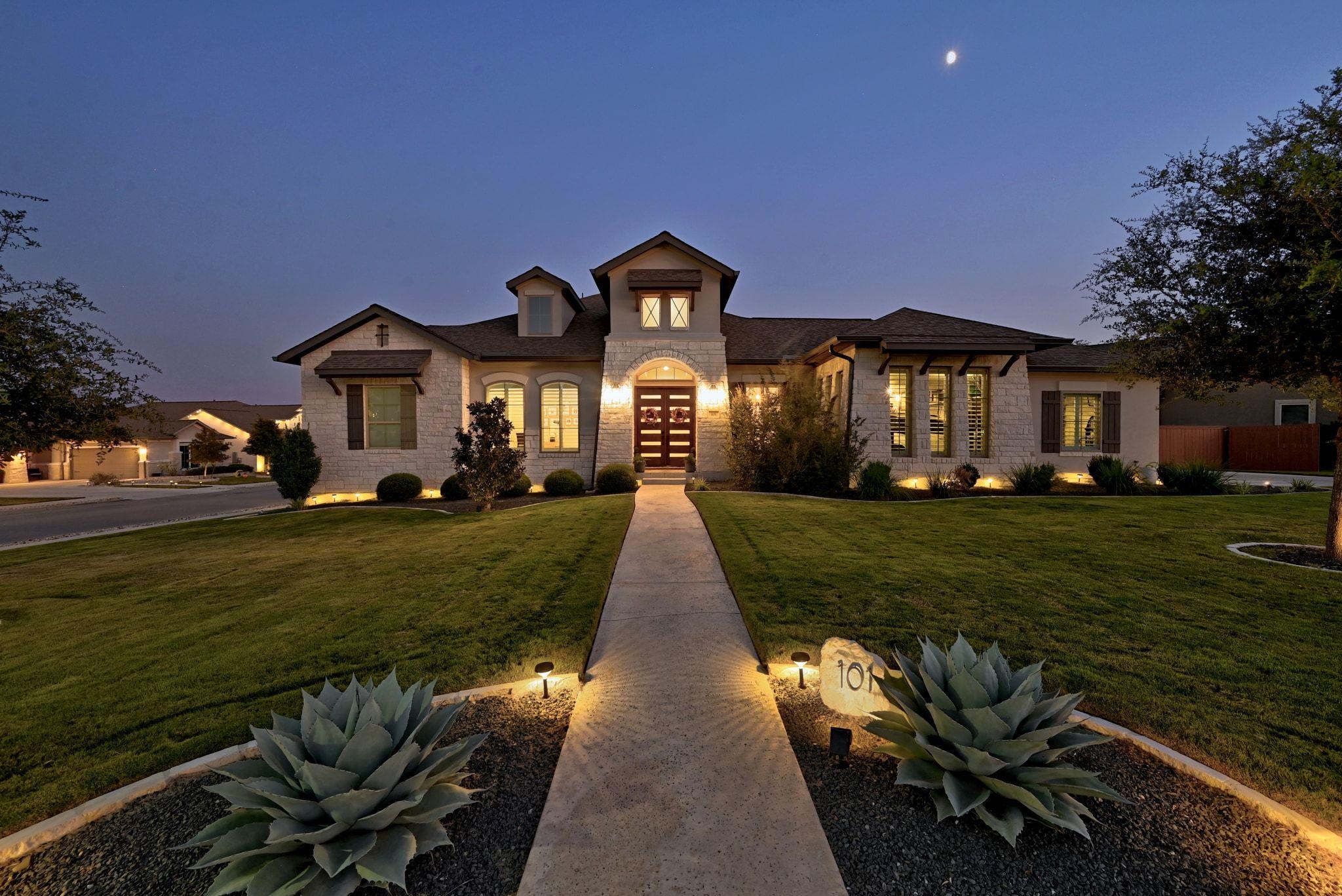 101 Catani Loop, Georgetown, TX 78628