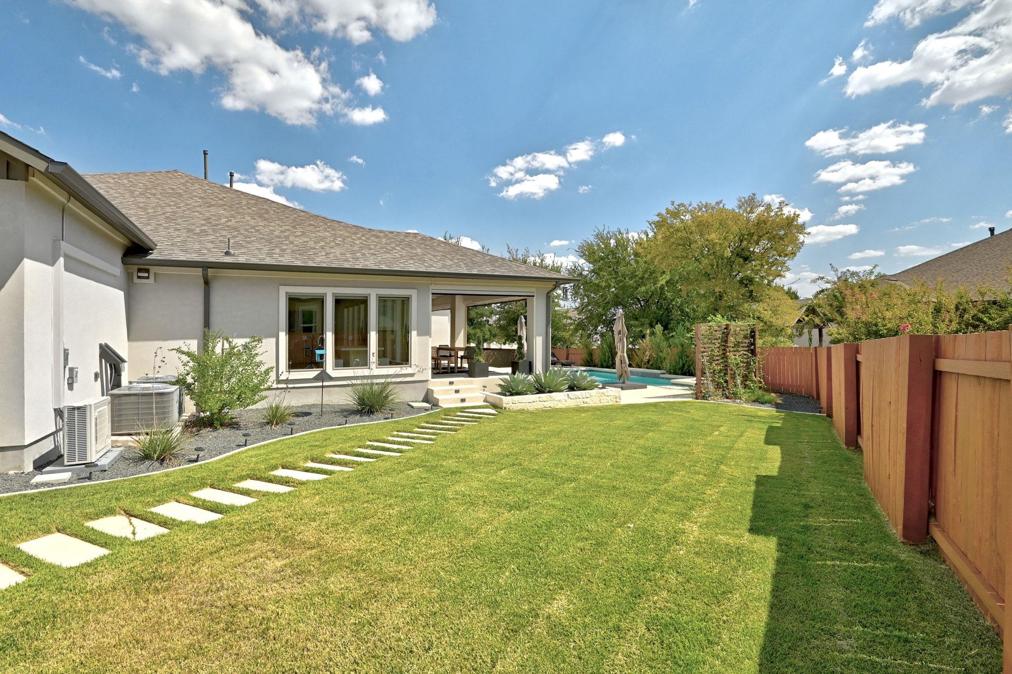 101 Catani Loop, Georgetown, TX 78628