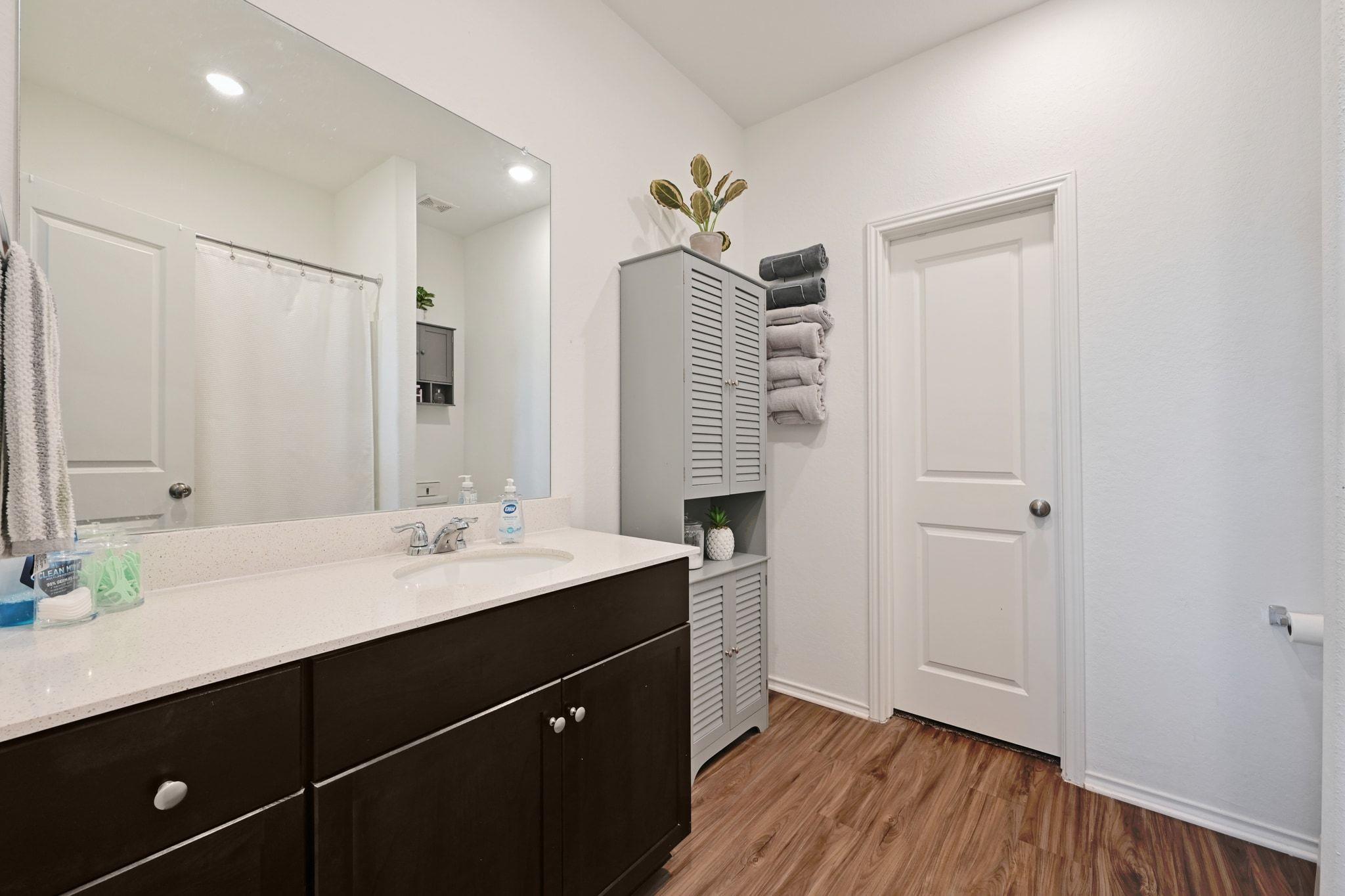 13704 Tordillo Dr, Elgin, TX 78621