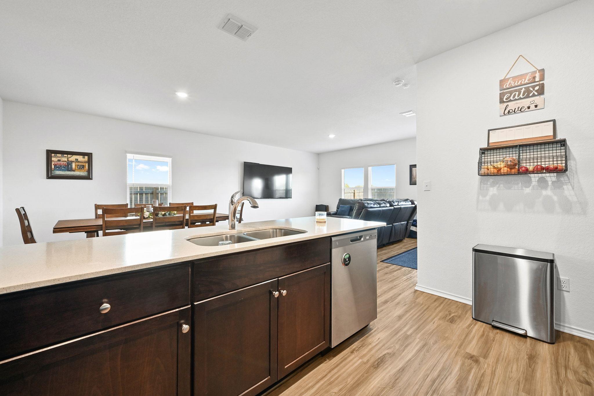 13704 Tordillo Dr, Elgin, TX 78621