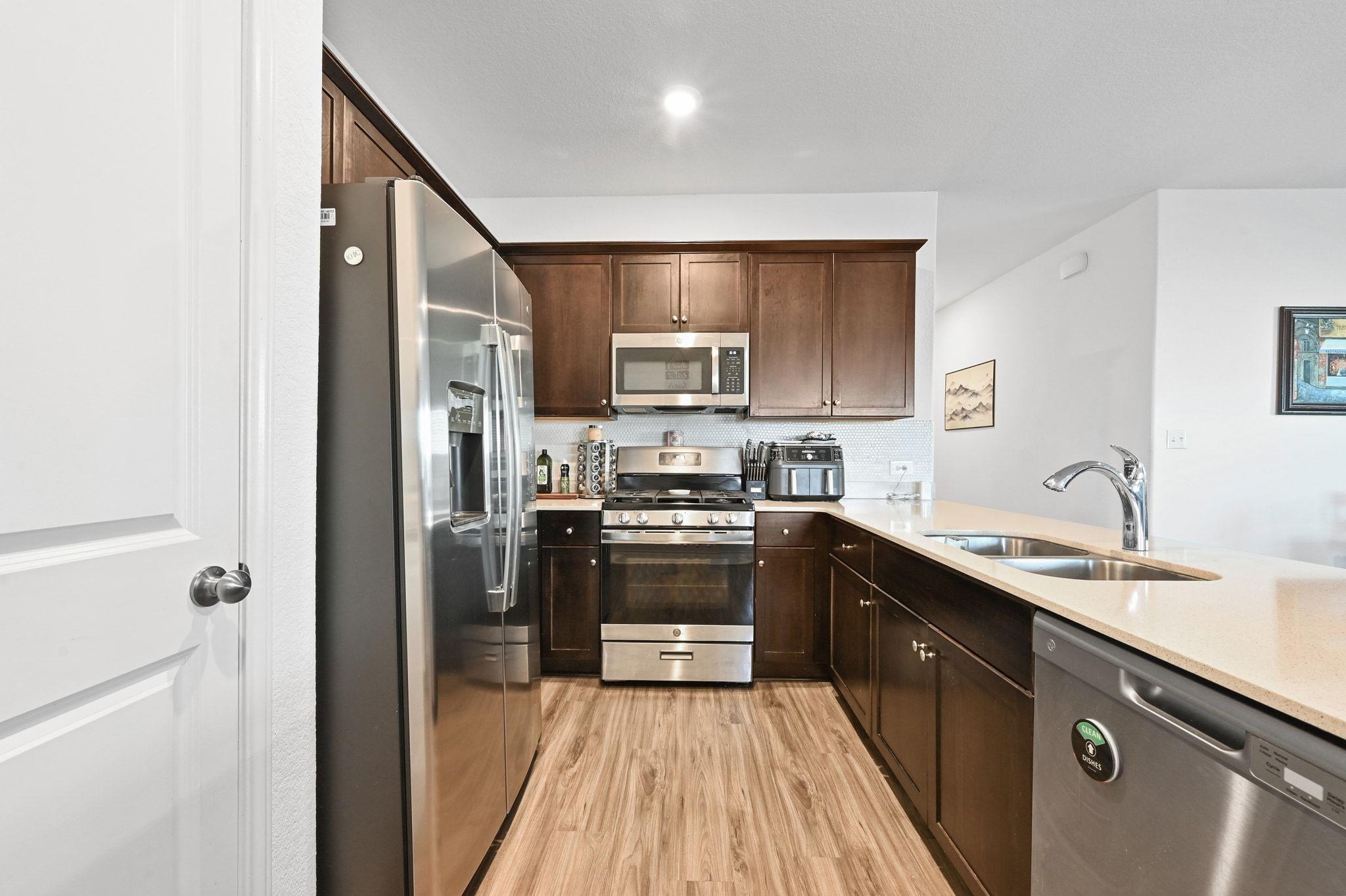 13704 Tordillo Dr, Elgin, TX 78621