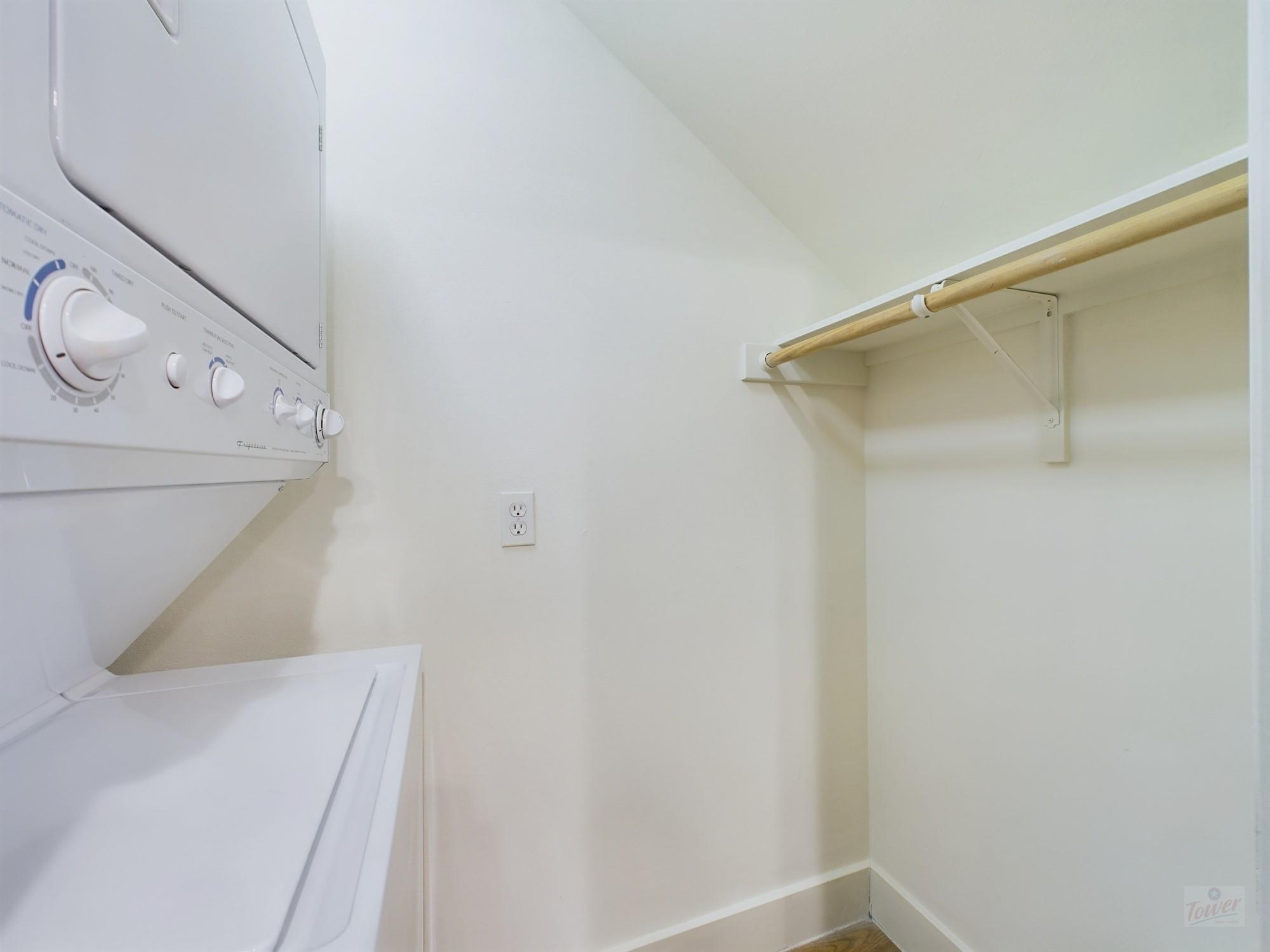 711 W 32nd St # 107, Austin, TX 78705