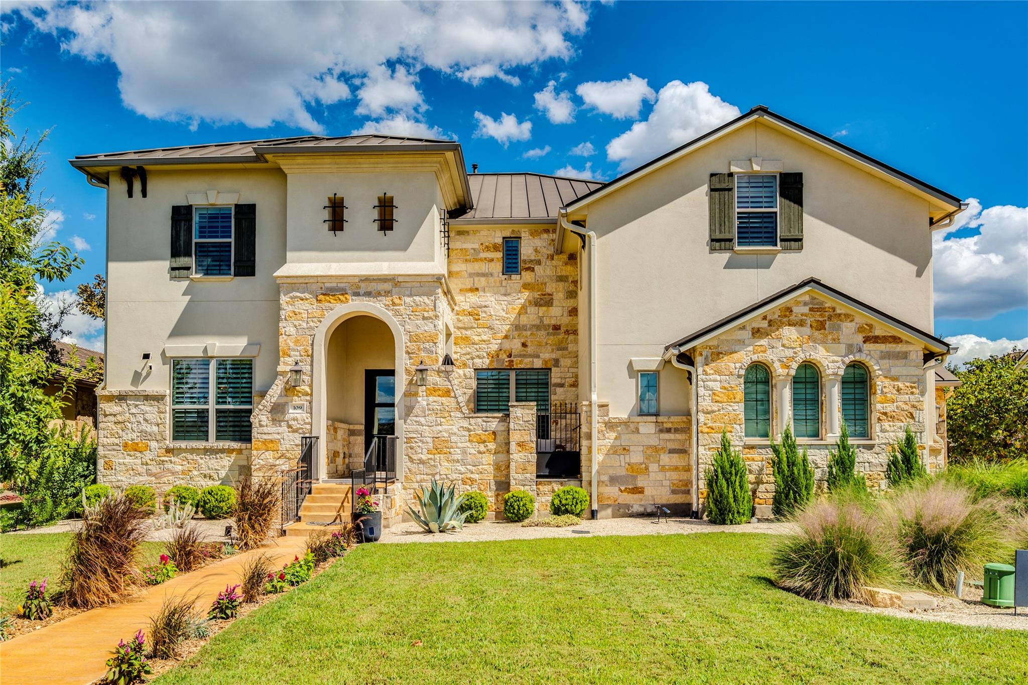 109 Bisset Ct, Austin, TX 78738