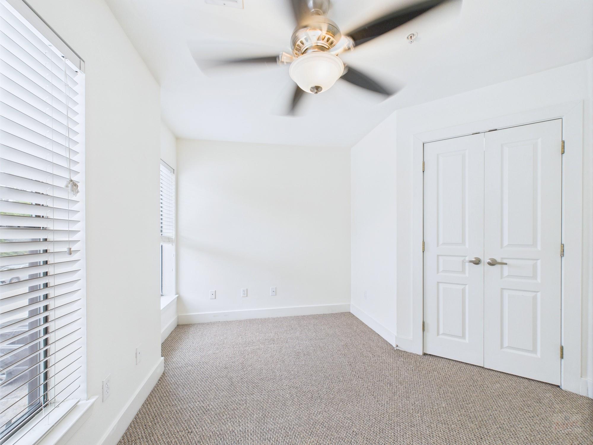 711 W 32nd St # 108, Austin, TX 78705