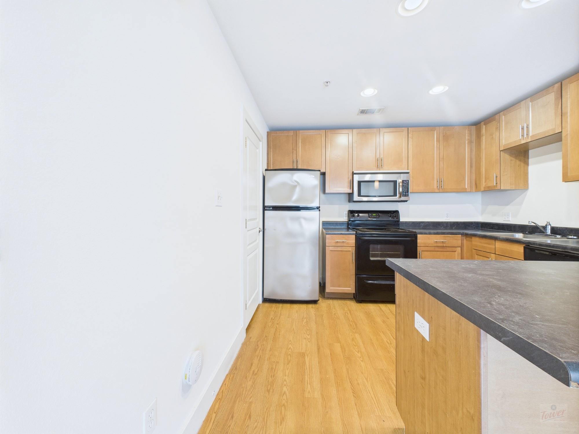 711 W 32nd St # 108, Austin, TX 78705