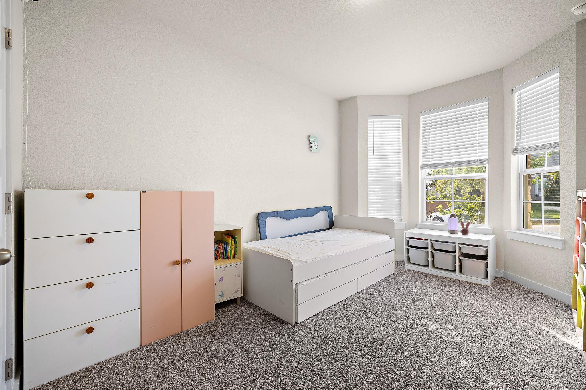 120 Upland Dr, Georgetown, TX 78628