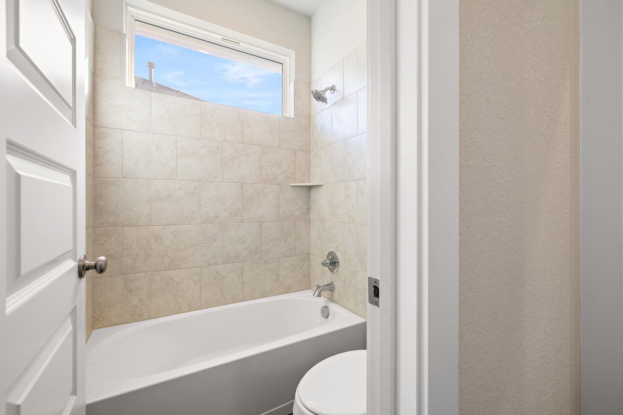 120 Upland Dr, Georgetown, TX 78628