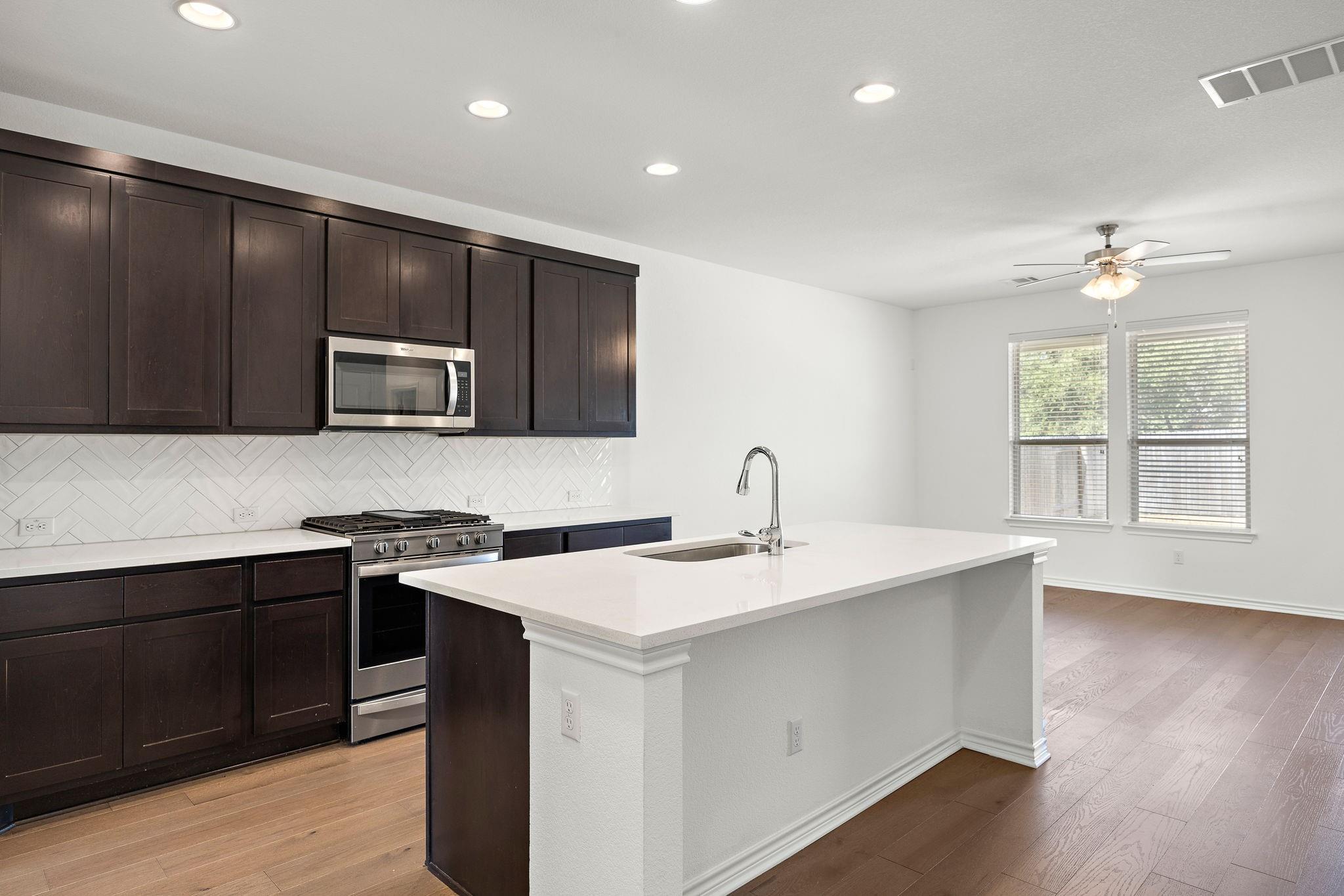 1817 Turtle Bay Loop, Leander, TX 78641