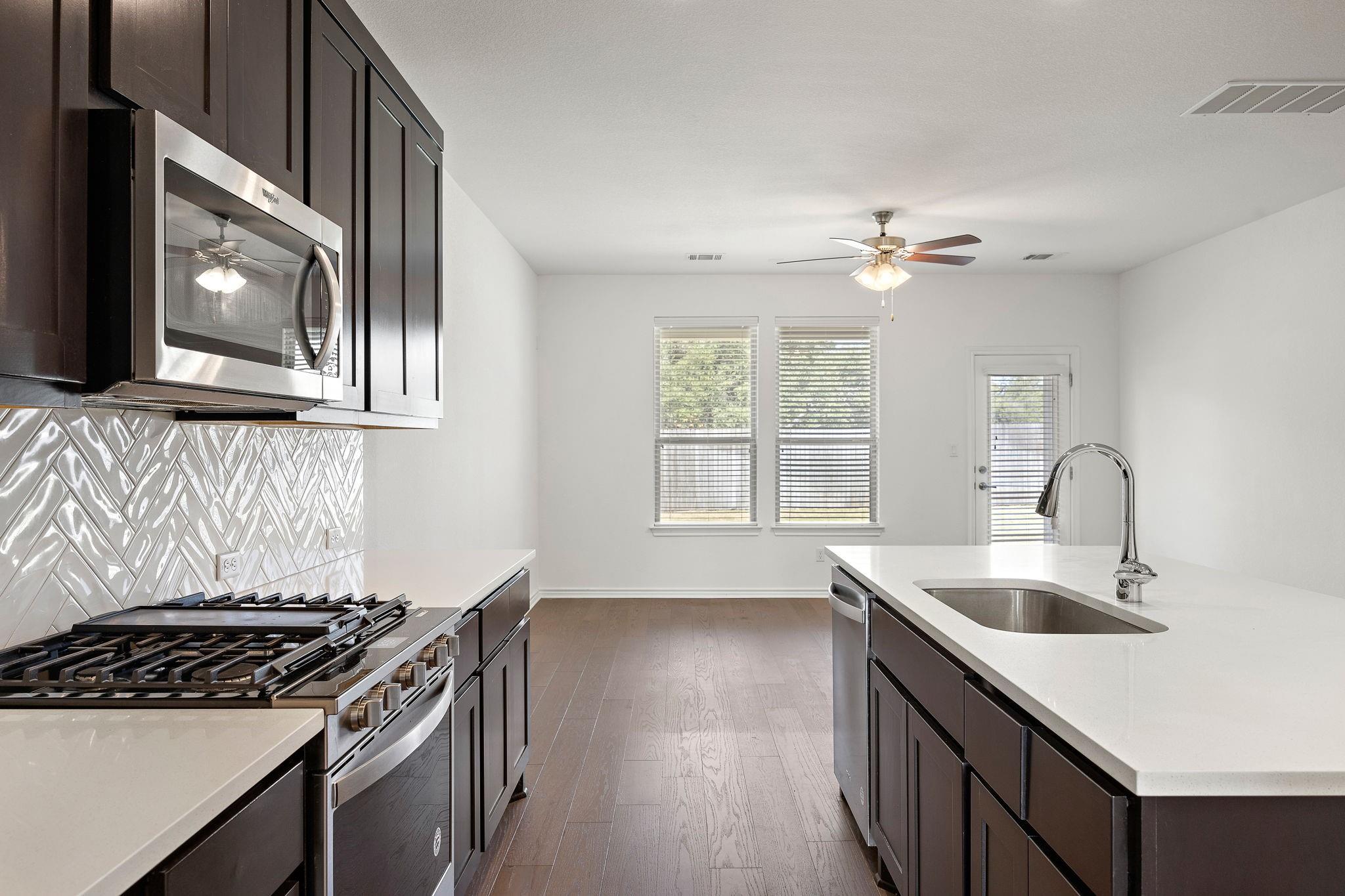 1817 Turtle Bay Loop, Leander, TX 78641