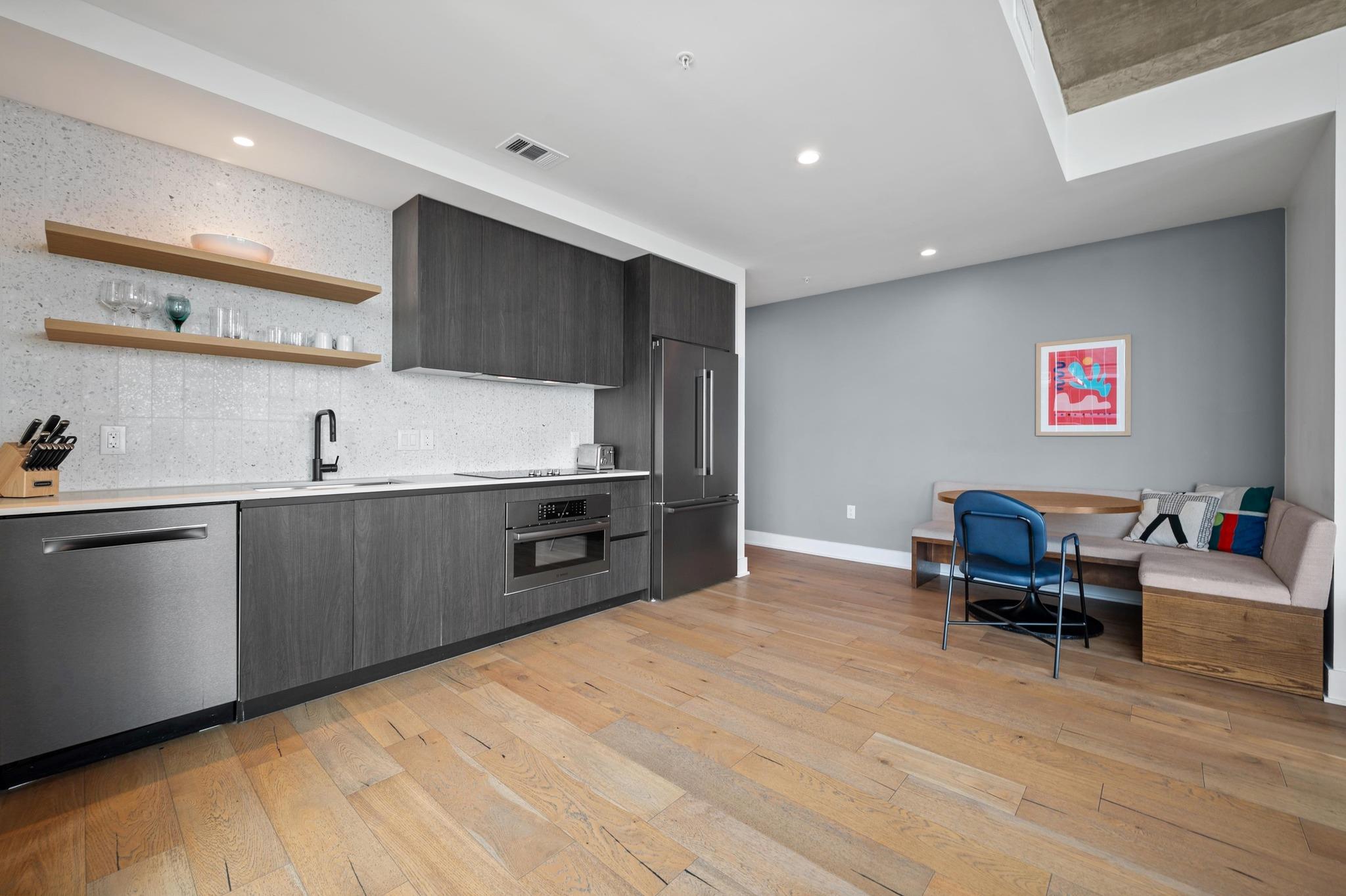 48 East Ave # 2108, Austin, TX 78701