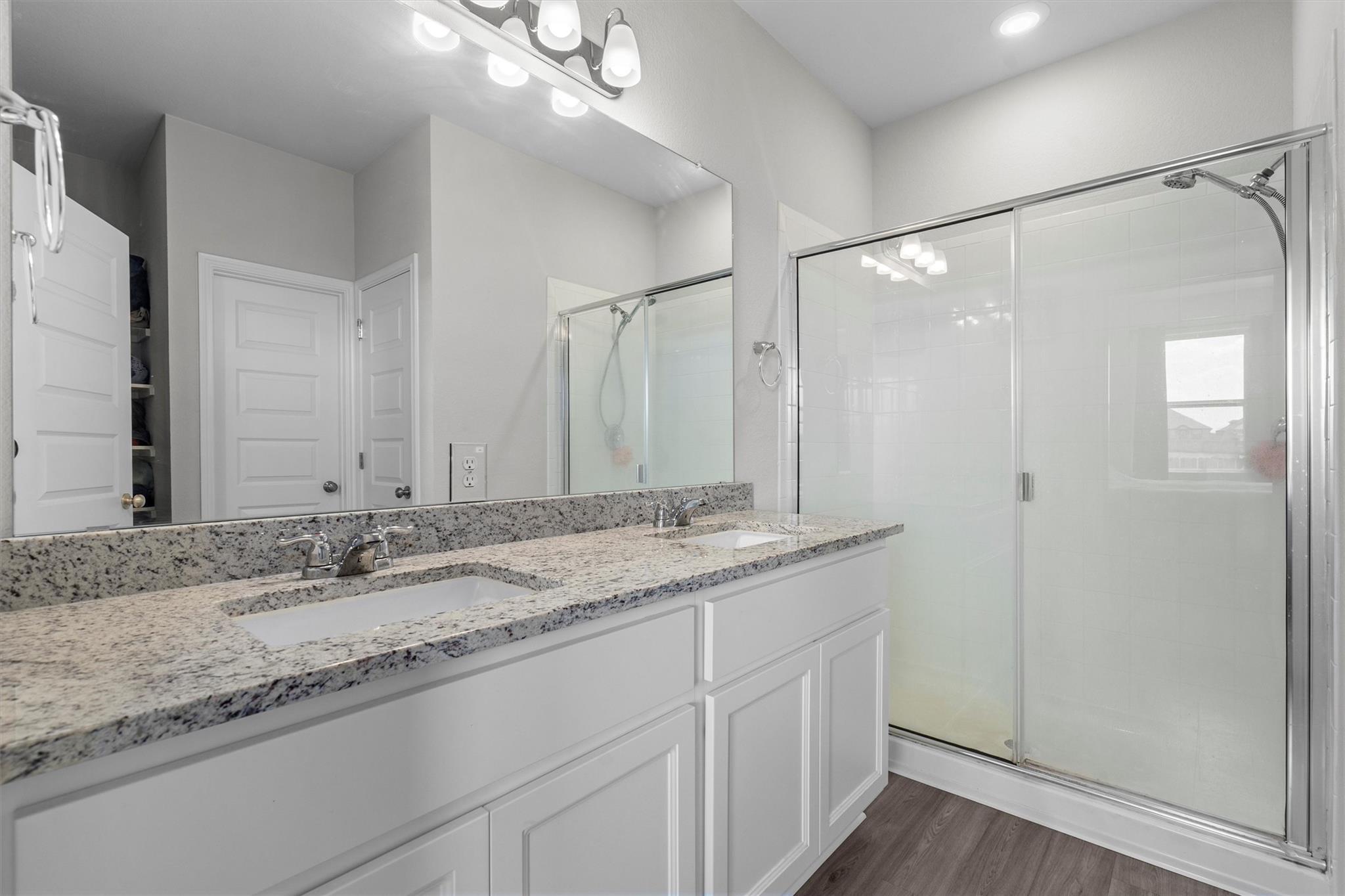 310 Tolo Dr, Elgin, TX 78621