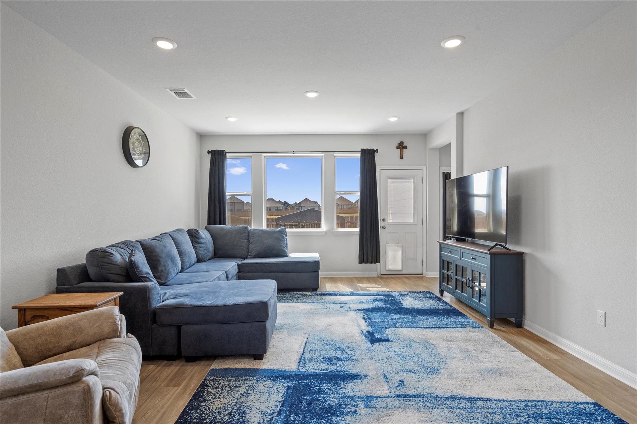 310 Tolo Dr, Elgin, TX 78621