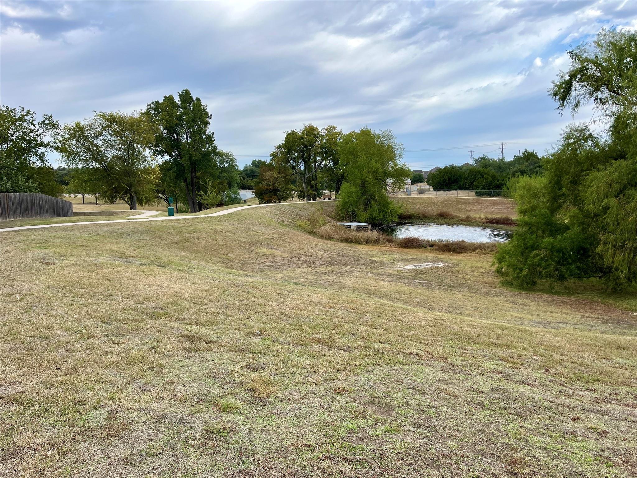 2508 Eastwood Ln, Round Rock, TX 78664