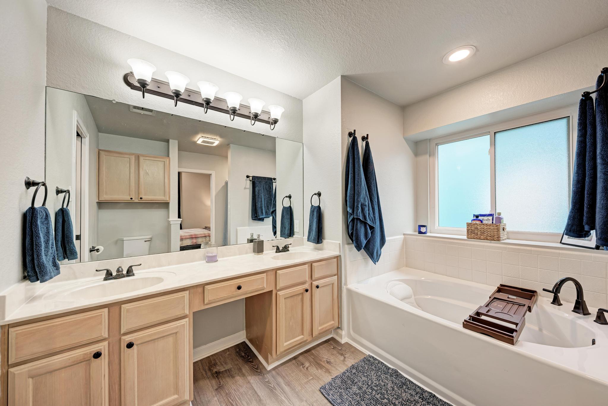 2508 Eastwood Ln, Round Rock, TX 78664