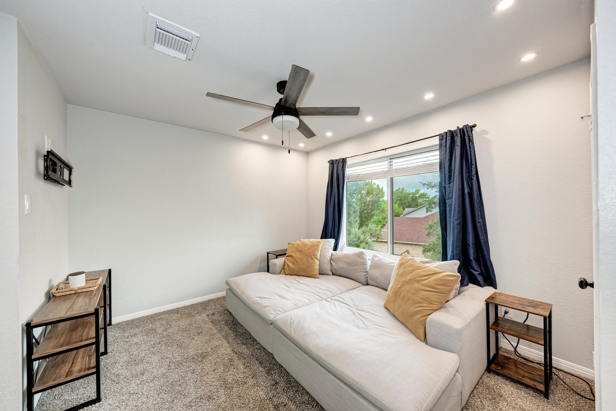 2508 Eastwood Ln, Round Rock, TX 78664